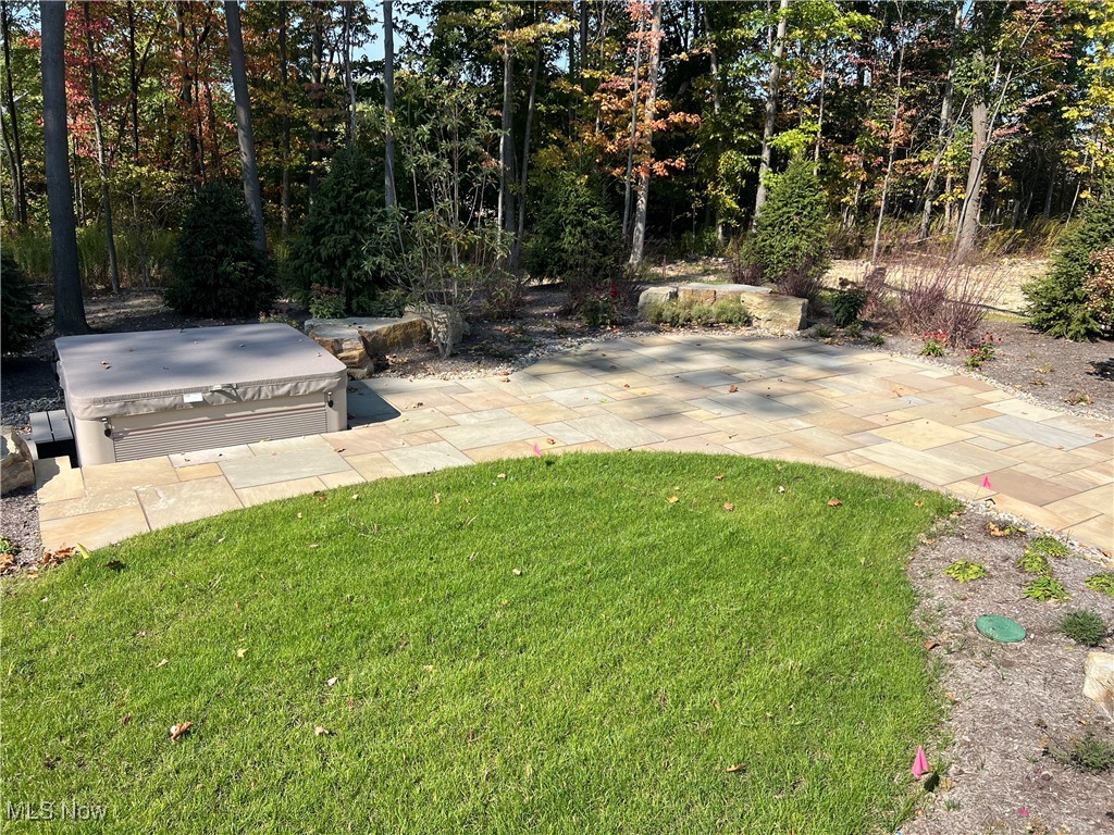 825 Club Drive W Aurora OH 44202