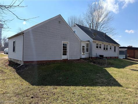 2229 Schneider Street NW North Canton OH 44720