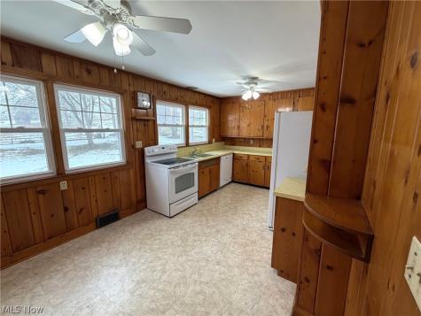 2229 Schneider Street NW North Canton OH 44720