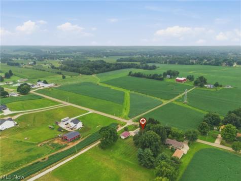3460 Swallen Avenue Louisville OH 44641