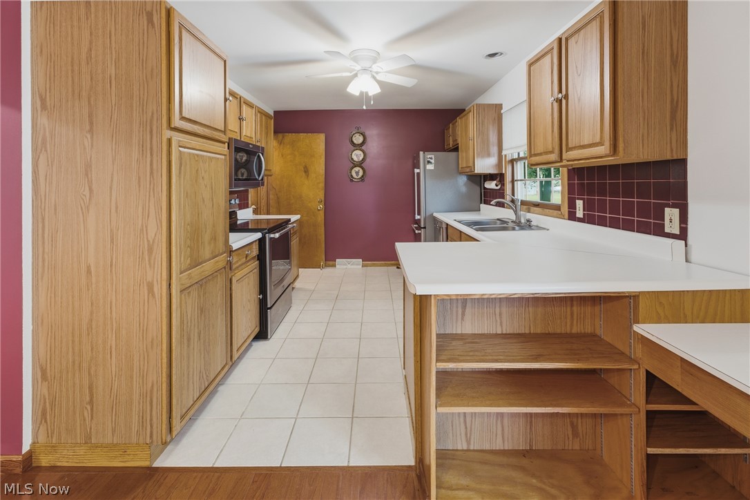 3460 Swallen Avenue Louisville OH 44641