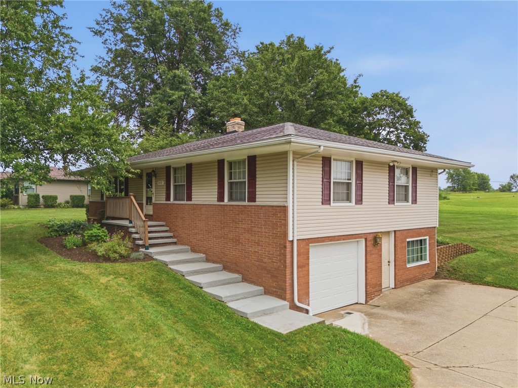 3460 Swallen Avenue Louisville OH 44641