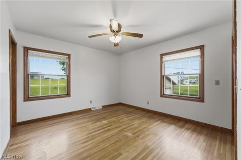 3460 Swallen Avenue Louisville OH 44641