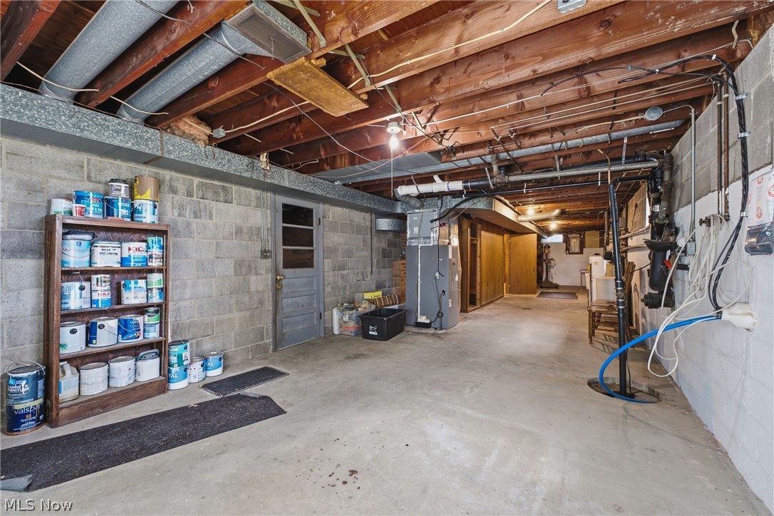 3460 Swallen Avenue Louisville OH 44641
