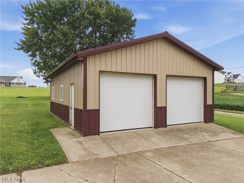 3460 Swallen Avenue Louisville OH 44641