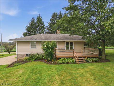 3460 Swallen Avenue Louisville OH 44641
