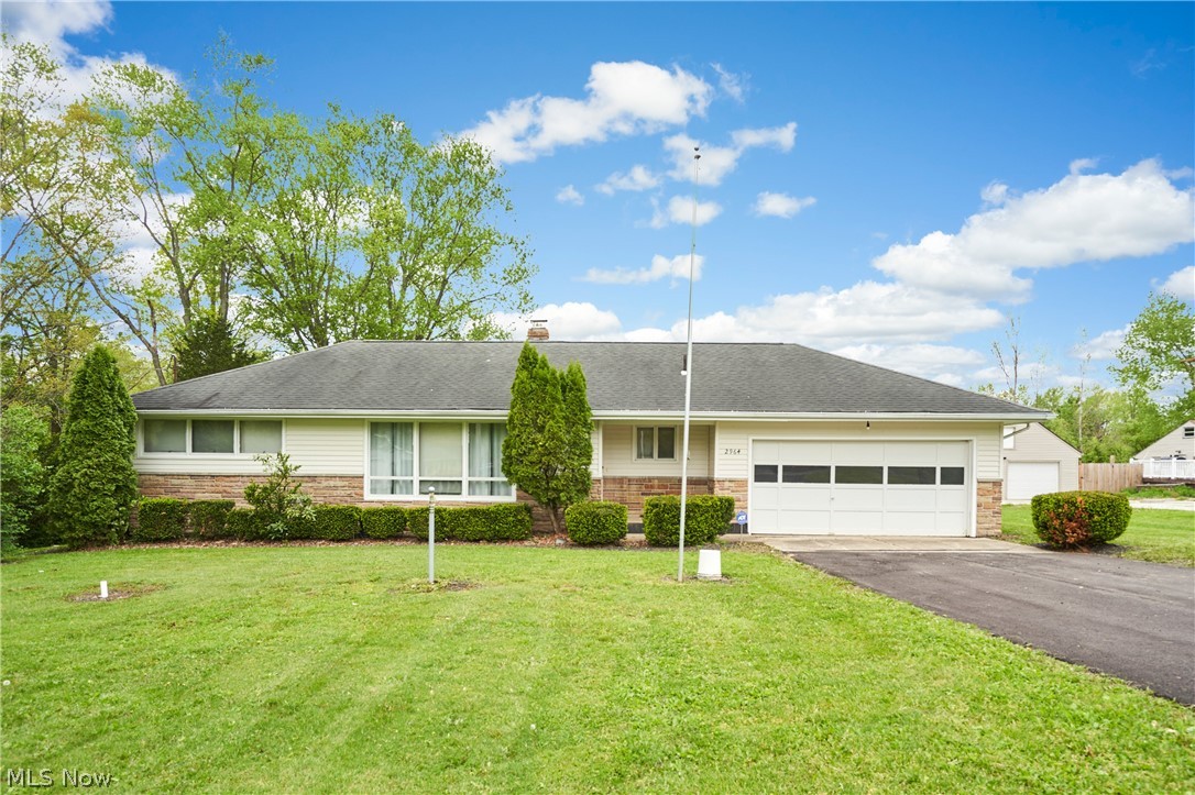2964 Harris Avenue Norton OH 44203