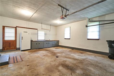 2964 Harris Avenue Norton OH 44203