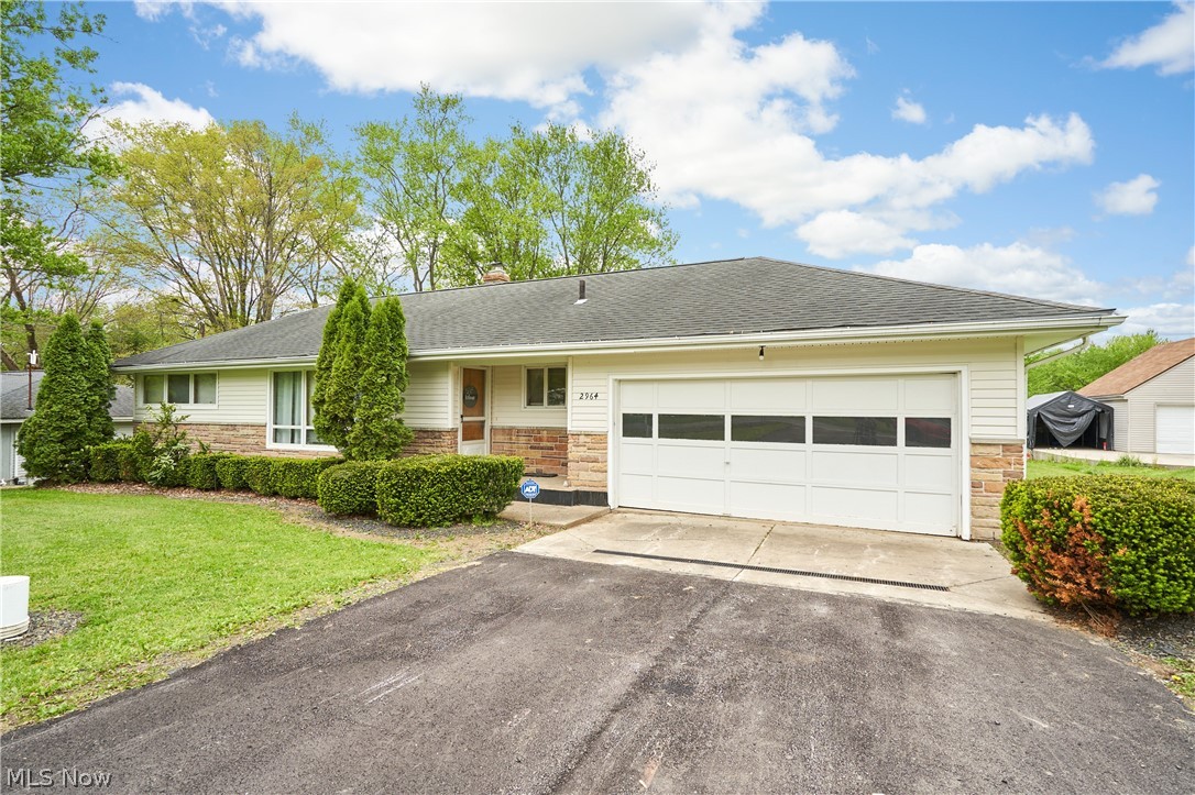 2964 Harris Avenue Norton OH 44203