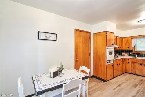 2964 Harris Avenue Norton OH 44203