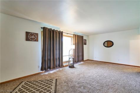 2964 Harris Avenue Norton OH 44203