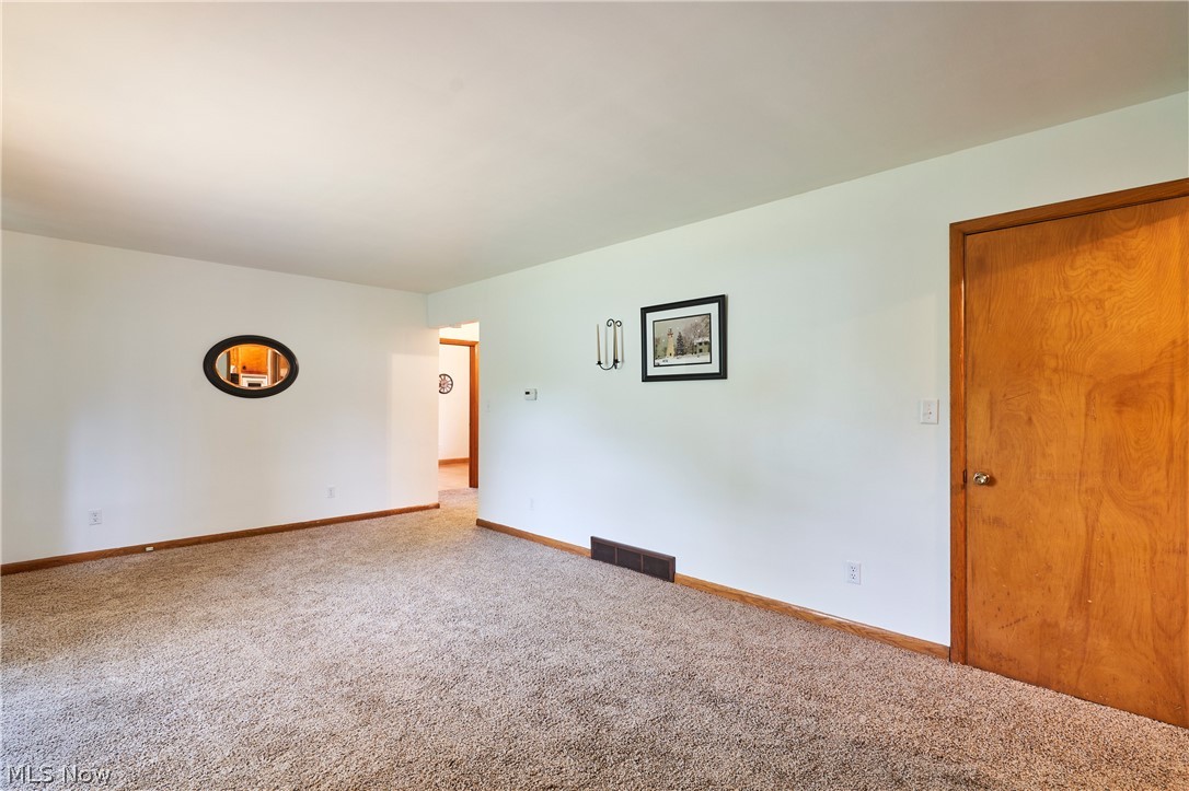 2964 Harris Avenue Norton OH 44203
