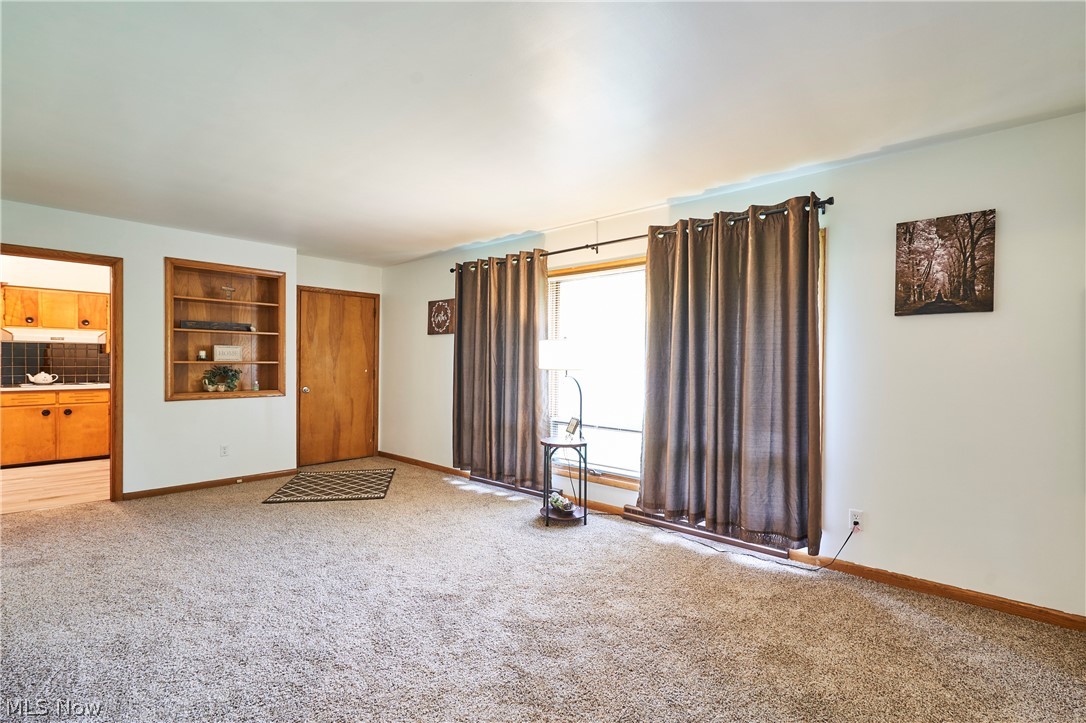 2964 Harris Avenue Norton OH 44203