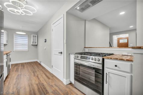 20905 Clare Avenue Maple Heights OH 44137