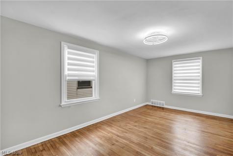20905 Clare Avenue Maple Heights OH 44137