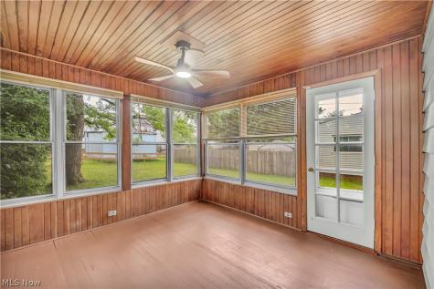 20905 Clare Avenue Maple Heights OH 44137