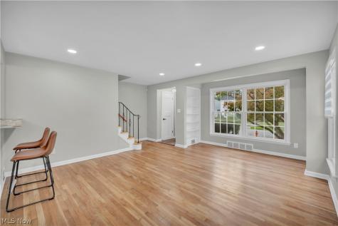 20905 Clare Avenue Maple Heights OH 44137