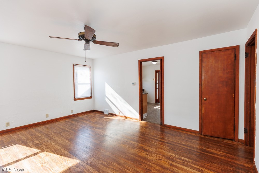 880 Douglas Street Vermilion OH 44089