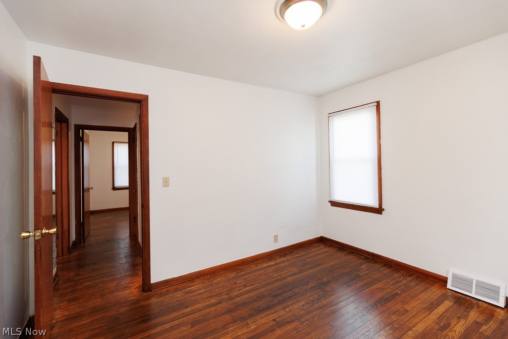 880 Douglas Street Vermilion OH 44089