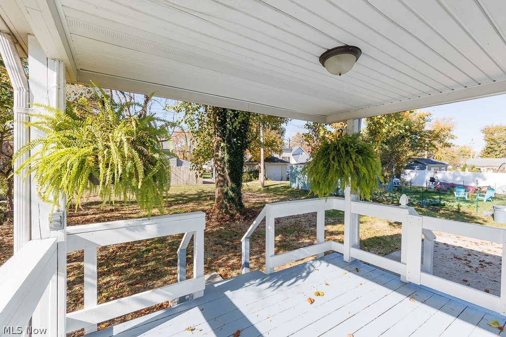 880 Douglas Street Vermilion OH 44089