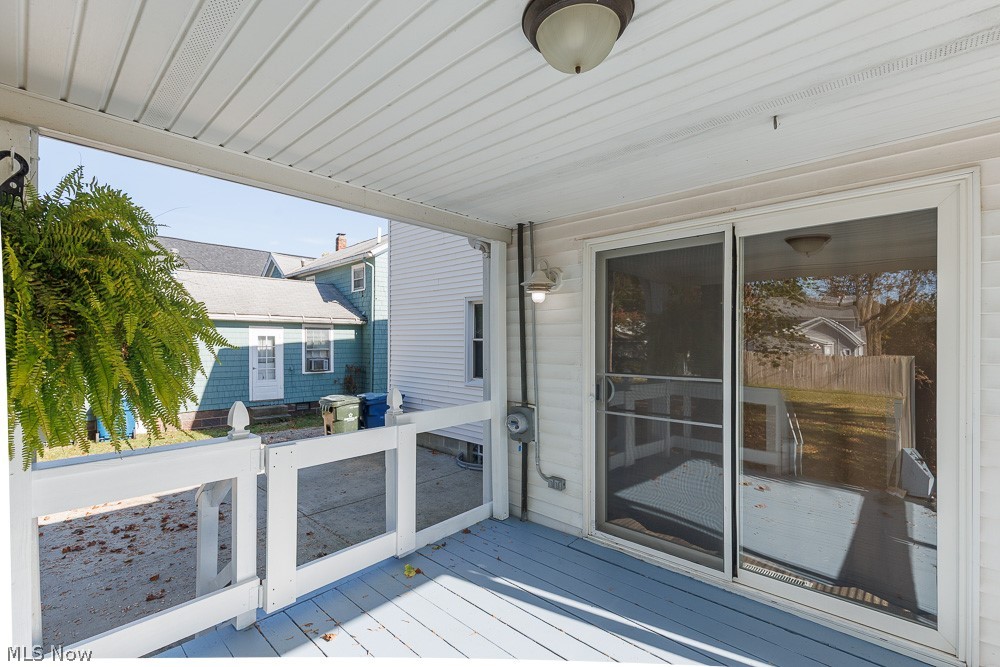 880 Douglas Street Vermilion OH 44089