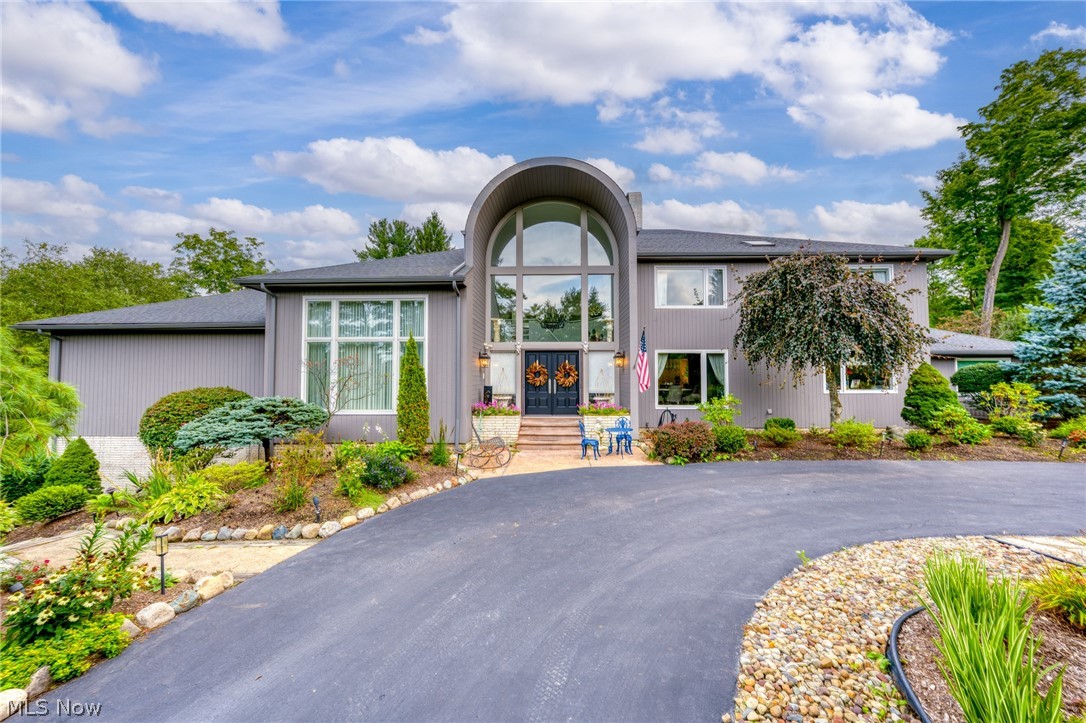 8 Pebblebrook Lane Chagrin Falls OH 44022