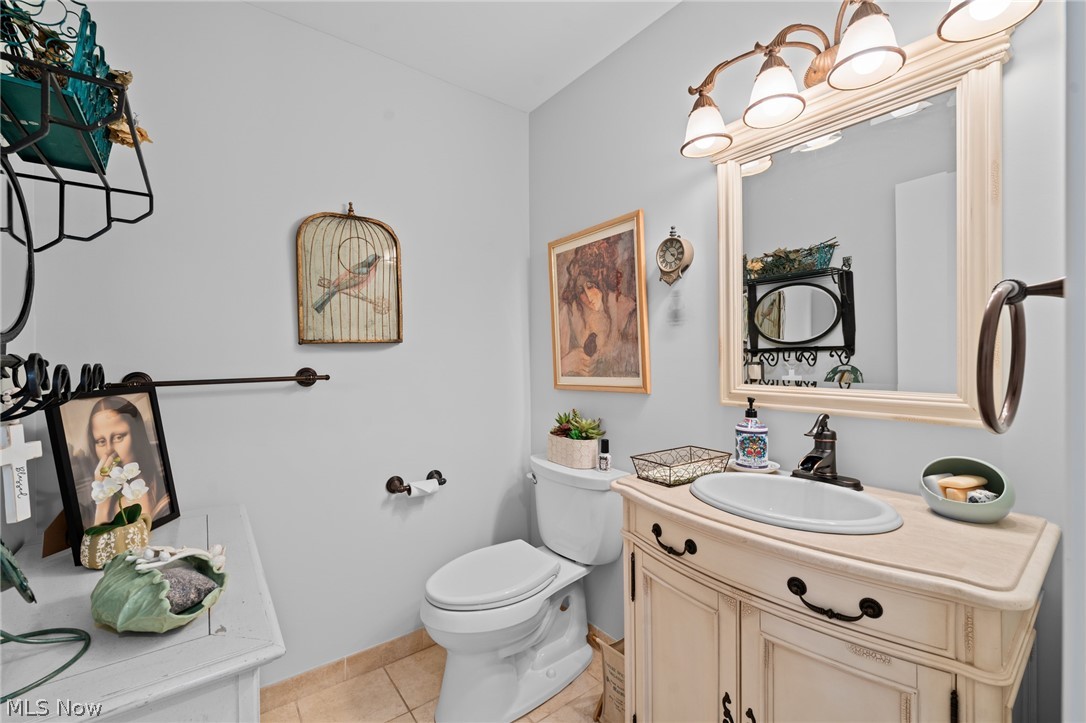 8 Pebblebrook Lane Chagrin Falls OH 44022