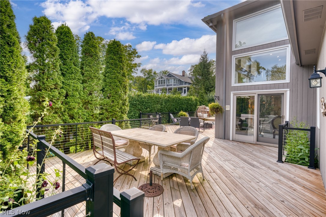 8 Pebblebrook Lane Chagrin Falls OH 44022