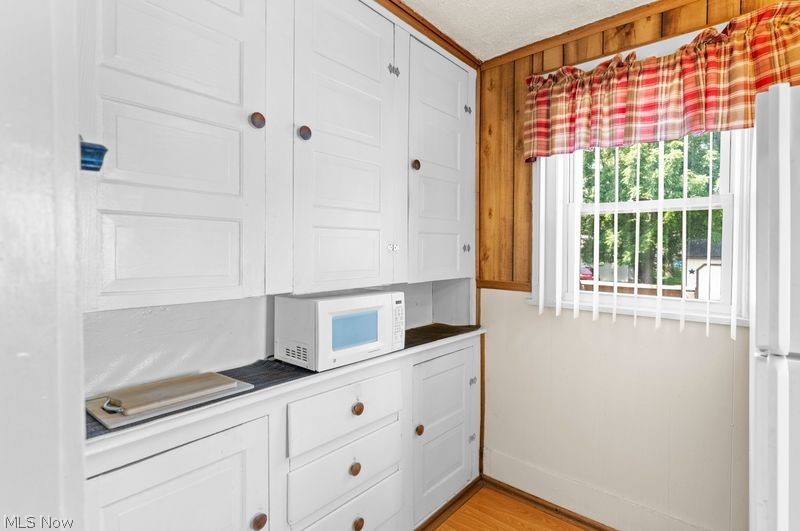 71 Elm Street Struthers OH 44471
