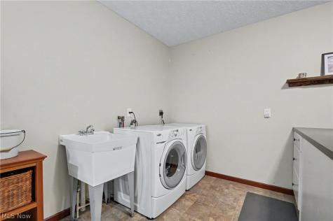 18574 State Route 57 Grafton OH 44044