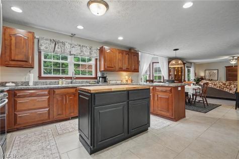 18574 State Route 57 Grafton OH 44044