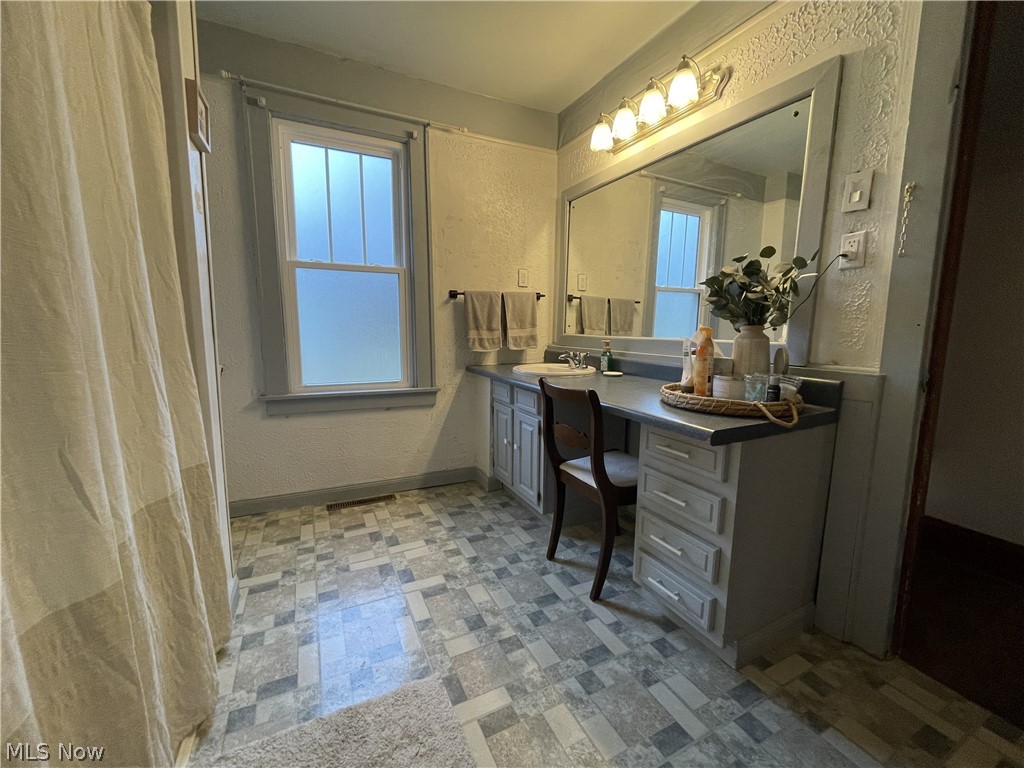 630 Oakland Boulevard Cambridge OH 43725