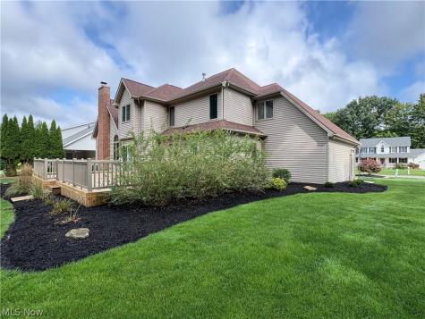7747 Amberwood Trail Youngstown OH 44512