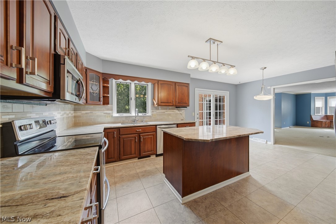 5336 Wood Trail Avenue NE Canton OH 44705
