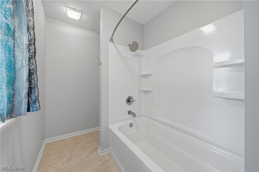 5336 Wood Trail Avenue NE Canton OH 44705