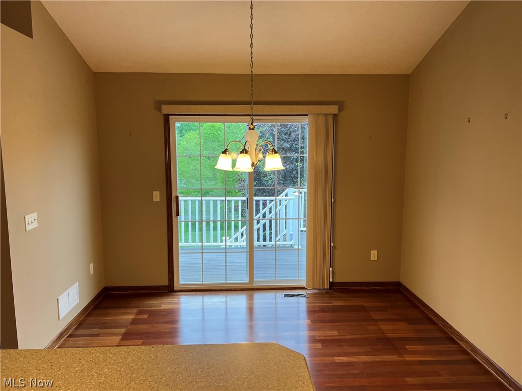 9338 Towpath Trail Seville OH 44273