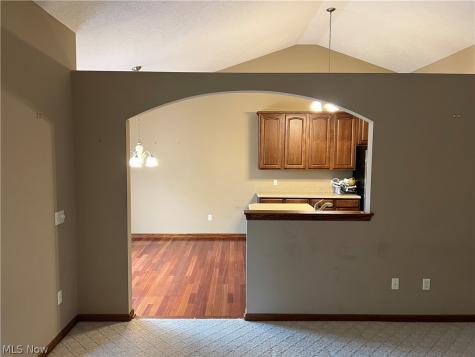 9338 Towpath Trail Seville OH 44273