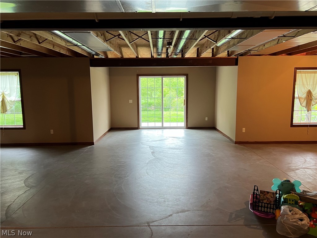 9338 Towpath Trail Seville OH 44273