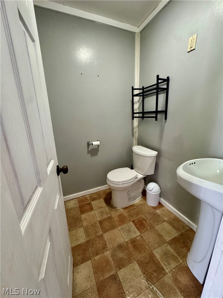 374 Tenney Avenue Youngstown OH 44405