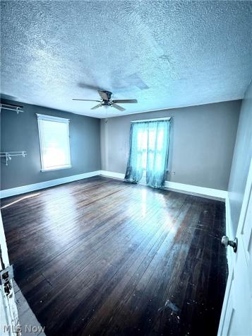 374 Tenney Avenue Youngstown OH 44405