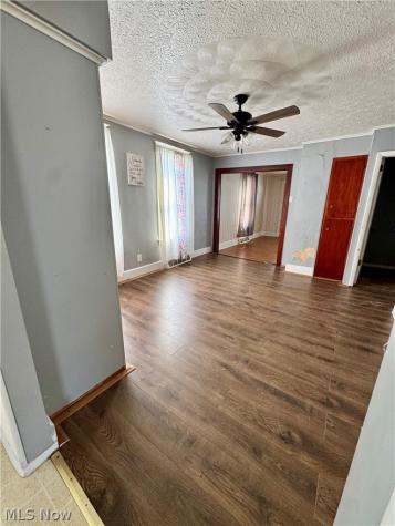 374 Tenney Avenue Youngstown OH 44405