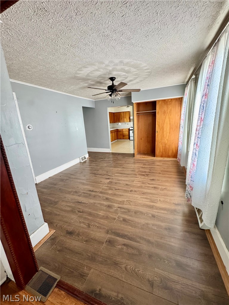 374 Tenney Avenue Youngstown OH 44405