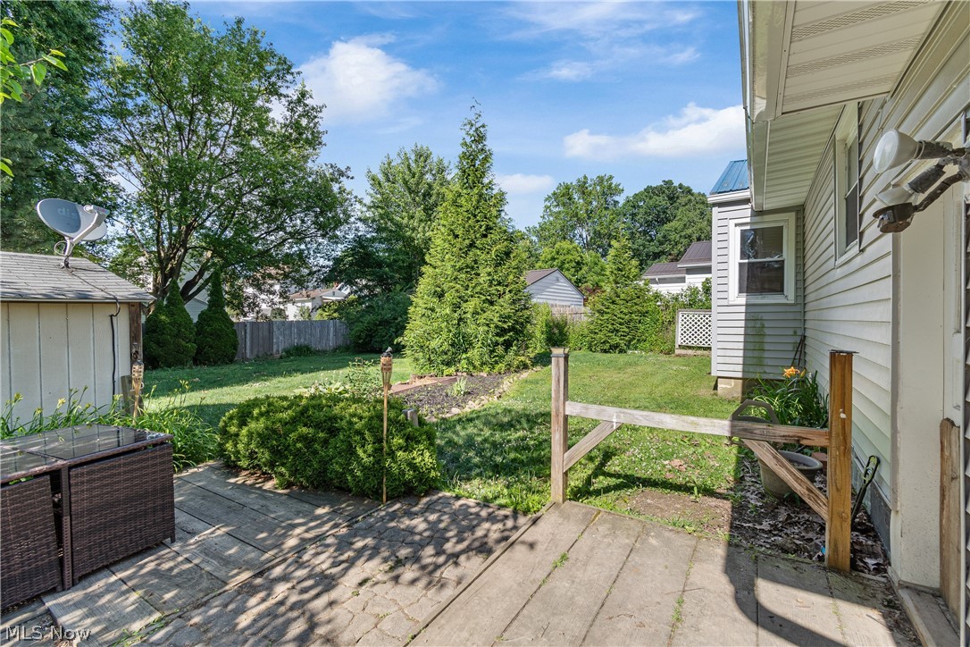 209 Grove Avenue Cuyahoga Falls OH 44221