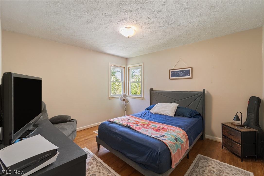 209 Grove Avenue Cuyahoga Falls OH 44221
