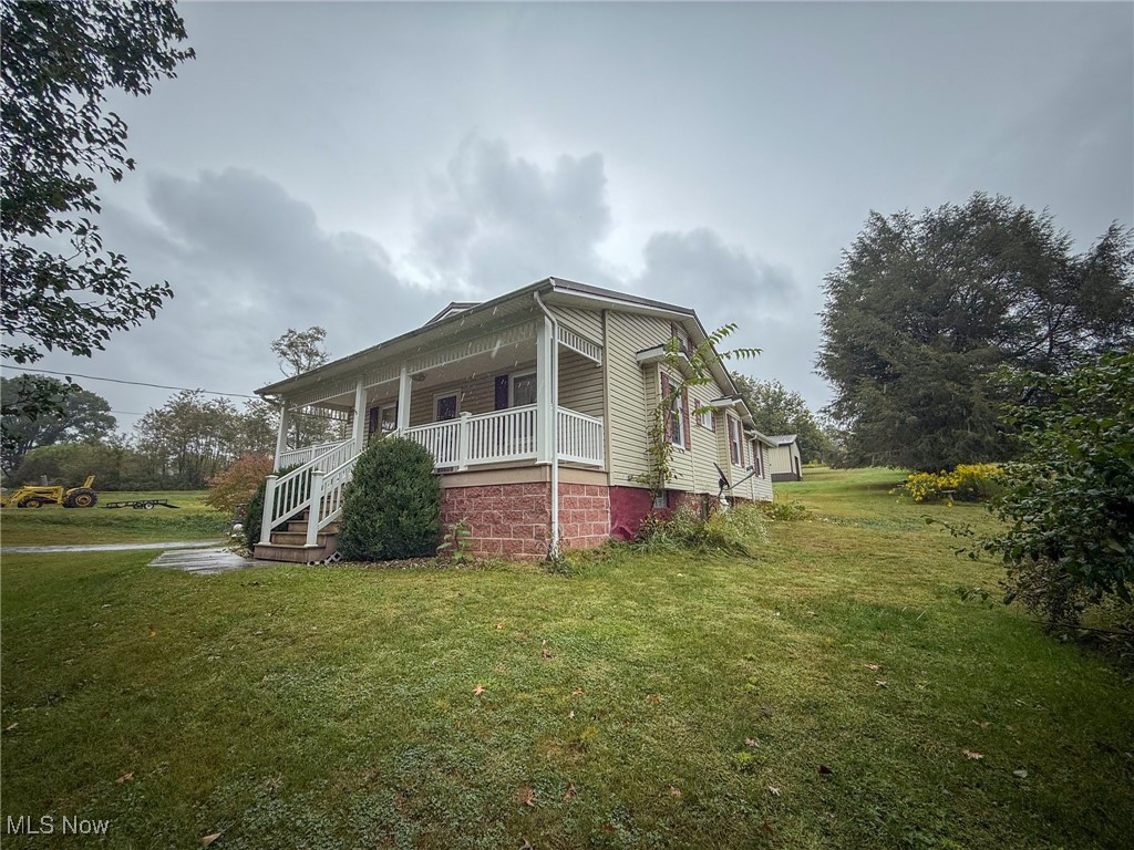 1667 County Road 11 Dillonvale OH 43917