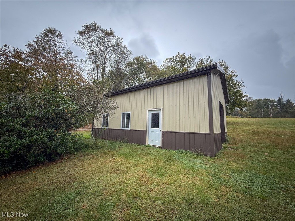 1667 County Road 11 Dillonvale OH 43917
