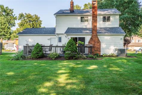 419 Ridgewood Drive Eastlake OH 44095