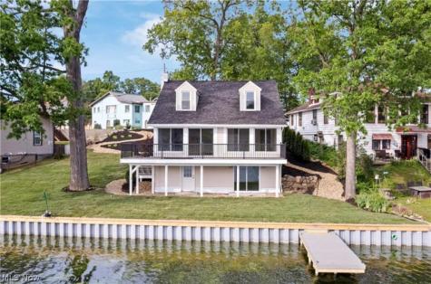 3606 Birdland Avenue Akron OH 44319