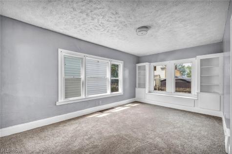 3600 E 75th Street Cleveland OH 44105