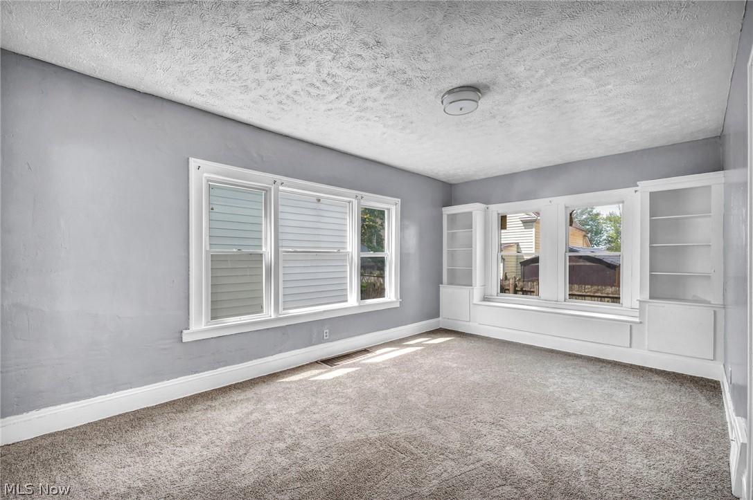 3600 E 75th Street Cleveland OH 44105